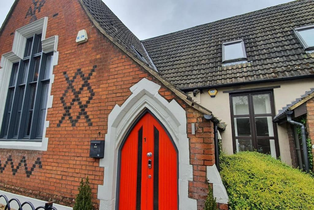 The Chapel Cottage By Ritual Stays Hemel Hempstead Exterior photo